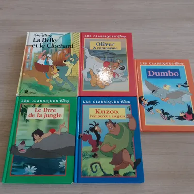 lot de 5 livres Disney (les classiques de Disney)(2)